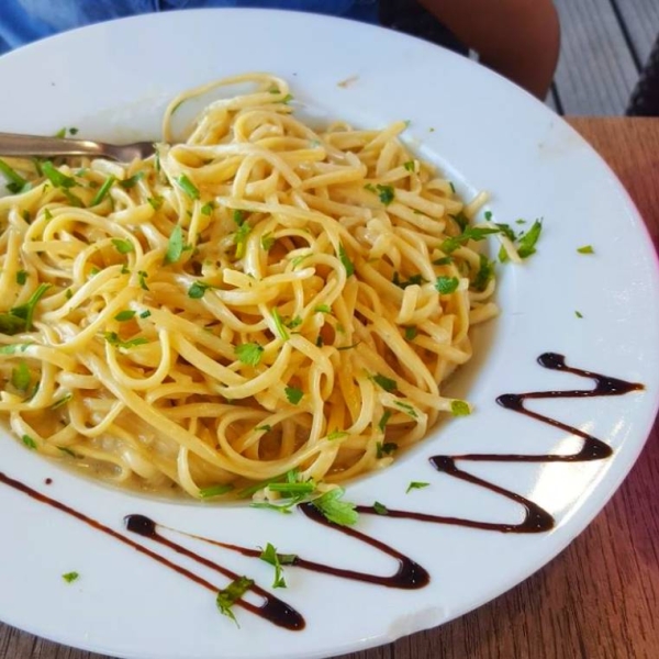Les Copains D'Abord - Restaurant La Ciotat - bon restaurant CEYRESTE